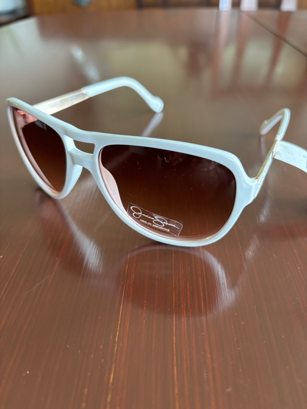 Jessica Simpson 100% UV protection flat top  gradient rose/brown lenses